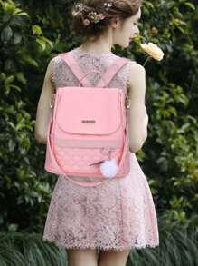 绗缝防盗背包，轻便，多口袋刺绣高级女士旅行包。时尚女士零钱包，防水高档休闲背包，带毛球吊坠，女士购物单肩包，时尚搭配背包，适合女生、中小学生、大学一二年级学生、毕业生、妈妈背包。