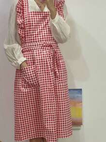 紅白相間格子圍裙一條,現代簡約的褶邊設計,配有雙口袋領帶式保護服,適用於家庭使用/廚房烘焙/野外露營/花店書店/餐廳咖啡館等工作場合