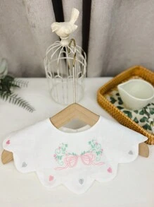 1pc Baby Girls' White Embroidered Drool Bib