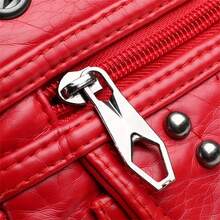 Phong cách đường phố Mềm mại chất liệu da PU Túi đeo chéo Với Đa Túi Đối với phụ nữ , Đúng mốt Du lịch Ba lô - Đỏ - Xem 8