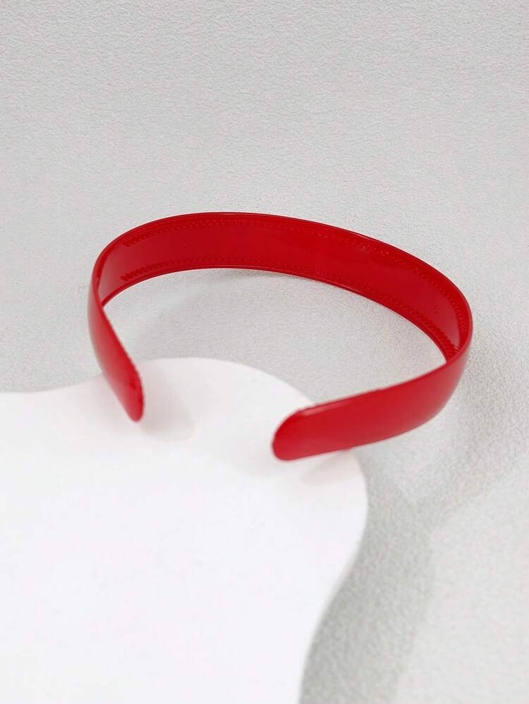 Pettine Di Plastica Blu Dei Capelli, Spazzolino Da Denti E Tubo Di