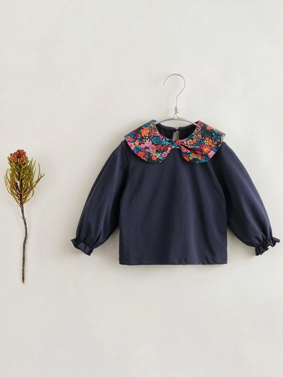 女孩的法式花卉圖案上衣,配有蝴蝶結領口和長袖,秋季風格 - 藏蓝色 - 查看 1