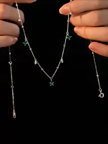 1件时尚S925纯银绿色水滴立方体吊坠项链，奢华简约，适合日常佩戴、聚会和派对。