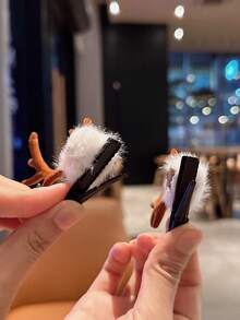 1對星星和鹿角設計的聖誕造型髮夾,可愛的髮飾,適用於成人和兒童派對裝飾