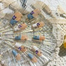 10 件豪華裸色藍色和白色混合閃亮蝴蝶形水鑽人造手工指甲套裝,可拆卸和可重複使用,非常適合酒吧、派對和聚會