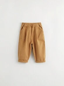 (水洗痕在褲子左口袋)男孩休閒時尚寬鬆牛仔胡蘿蔔褲爸爸褲秋季