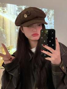 1件女式棕色聚酯纖維材質的新款按鈕設計復古貝雷帽,可增強臉部形狀 - 棕色 - 查看 1