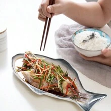 1pc Gray Ceramic Fish-Shaped Dish, Creative Personalized Commercial Oval Steamed Fish Plate For Restaurant - grey - View 2