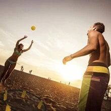 Bộ trò chơi Spike Battle Ball Trò chơi bóng sân bãi biển Đồ chơi cho người lớn Thanh thiếu niên Kỳ nghỉ gia đình Chơi trong nhà ngoài trời, bao gồm 3 quả bóng, lưới, máy bơm, túi đựng, đồ chơi bể bơi Thích hợp cho các trò chơi bi-a, tiệc bể bơi - Màu vàng - Xem 5