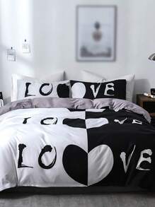 3pcs Red Heart Print Polyester Bedding Set Including Duvet Cover, Pillowcases, Suitable For All Seasons