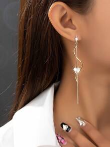 Multi-Style 1pair Women's Gorgeous Heart Shape Spiral & S Shape Earrings With Rhinestones And Rhinestones Valentines,Mom,Mother,Mother's Day,Gift