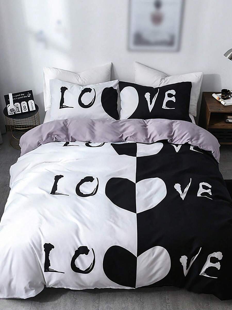 3pcs Red Heart Print Polyester Bedding Set Including Duvet Cover, Pillowcases, Suitable For All Seasons