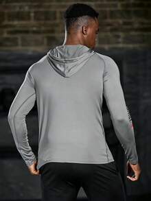 男款快干健身連帽長袖t恤
