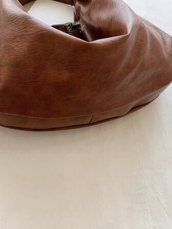 大号复古风单肩包，容量充足的PU皮革手提包，女士休闲单肩/腋下包，带拉链，适合购物、通勤、工作和上学，是大学生、上班族和年轻职业女性的理想之选，简约风格女士手提包，复古女包