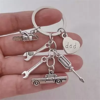Street Handmade Dad Keychain Father's Day Gifts Car Lover Tools Dad Heart Pendant Mechanic Keychain Jewelry Souvenir Gifts Car Accessories Bag Charm School Cute Goth Y2k