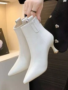 女款韓式尖頭細高跟踝靴，後拉鍊設計，冬季新品，時尚腰帶扣飾，增高套腳踝靴 - 白色 - 查看 3