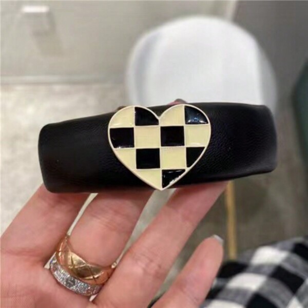 2 件套韩式棋盘格图案心形面包夹，适合女孩和女士的发夹，简约头饰，百搭款式爪夹发夹发夹