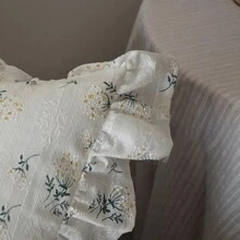 白色丁香花狀抱枕 - 白色 - 查看 3