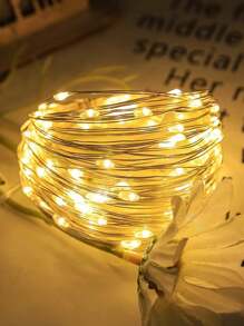 1 包 9.8 英尺 30 个 LED 窗帘灯，电池供电的户外童话窗帘灯，萤火虫星月灯，窗户壁挂窗帘灯串，适用于卧室背景婚礼派对室内圣诞装饰（暖白色），户外花园照明，适用于小径、庭院、露台 - 金色 - 查看 2