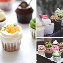 50 件捲邊鬆餅紙杯蛋糕內襯,防油甜點紙托盤適用於雪紡蛋糕、鬆餅和紙杯蛋糕(黃色)