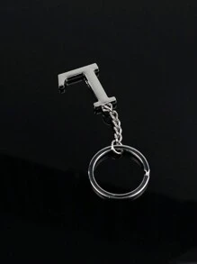 1pc Exquisite Silver Metallic 26 English Letters Keychain, Couple Gift, Bag Decor - Silver - View 2