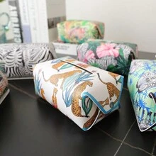 1個手繪熱帶雨林動物印花皮紙巾盒,防水防污適用於家庭、汽車、浴室、廚房、客廳