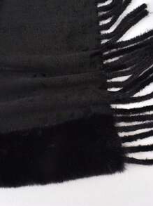 Élégant 1 pièce Châle chaud d'hiver à la mode, couleur unie, peau-amical, bordure large, approprié pour porte quotidienne - Noir - Voir 2