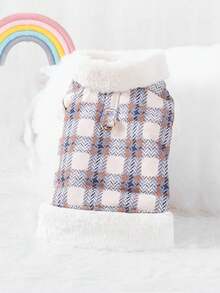 1件藍色格紋冬季厚實保暖寵物背心,適用於貓狗,最適合秋冬季節使用