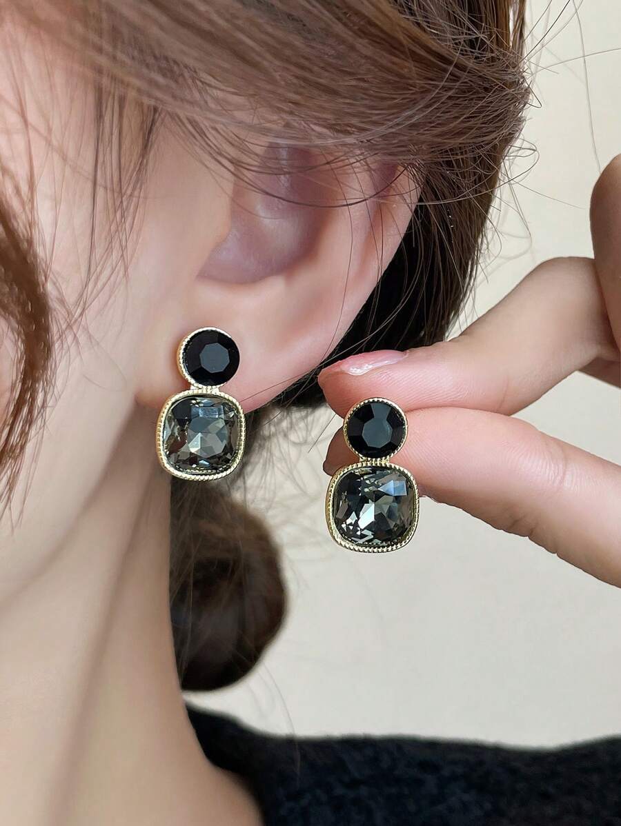 Andkiss 1pair Square Shaped Cubic Zirconia Stud Earrings - Multicolor - View 1