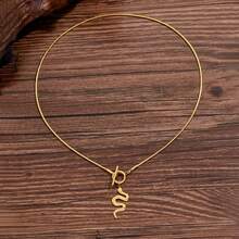 1只復古並個性化的蛇獸星座設計不鏽鋼吊墜鎖骨鏈,非常適合女性節日穿著