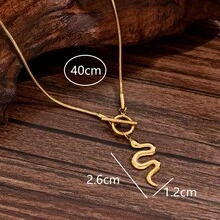 1只復古並個性化的蛇獸星座設計不鏽鋼吊墜鎖骨鏈,非常適合女性節日穿著