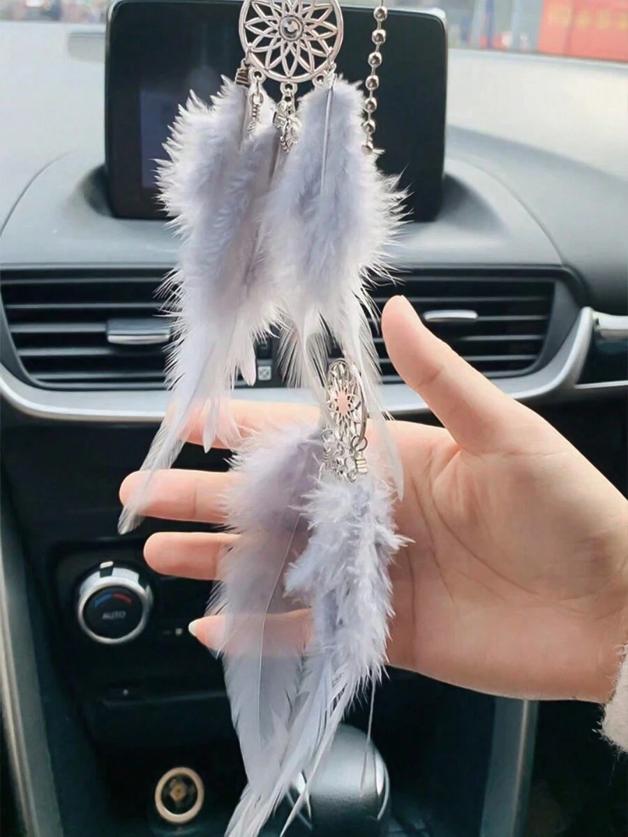 1件灰色仿羽毛后视镜挂饰，汽车装饰配件，可爱羽毛后视镜挂件，汽车礼品，波西米亚风格设计，复古工艺，汽车内饰配件