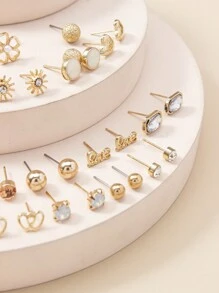 1組30對精美金屬小樹貝殼假珍珠愛心禮物耳環套裝,女性專用