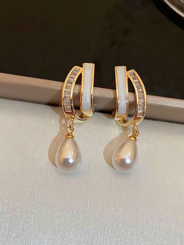 1 Par De Aretes De Colgante De Perlas Falsas Con Diseño De C De Concha Y Perlas Falsas De Alta Gama Con Sensación De Lujo