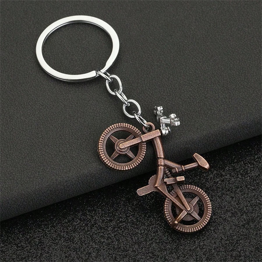 1pc Vintage Men's Metal Bicycle Shaped Keychain Creative Backpack Pendant Key Ring - Rust Brown - View 1