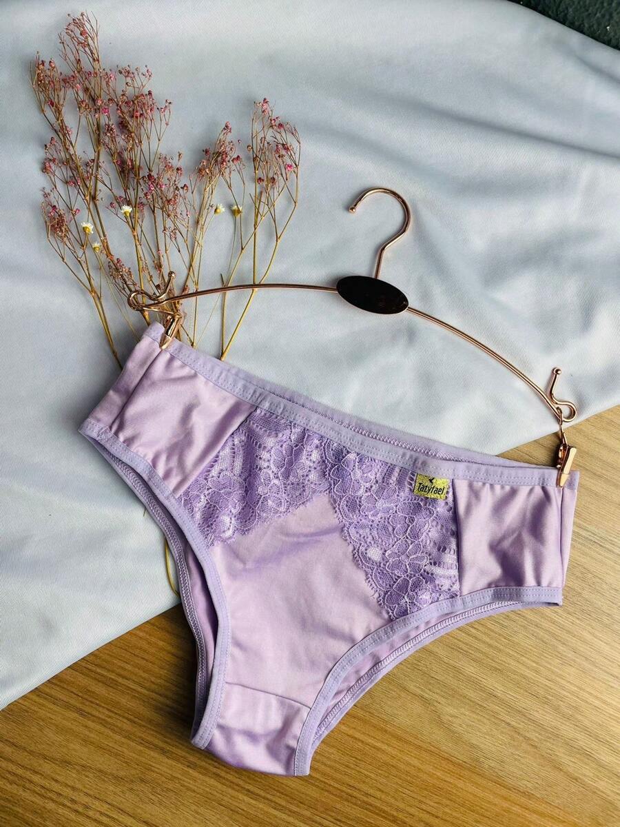 Calcinha tanga Angela microfibra casual com detalhe em Renda