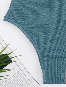 2023 欧美特殊材质褶皱糖果色连体泳衣女款褶皱面料波浪条纹夏季