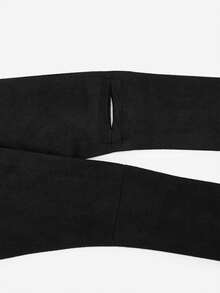 1條女士黑色麂皮繩帶,優雅休閒風格,適合搭配秋冬日常穿著的襯衫、裙子、外套和毛衣