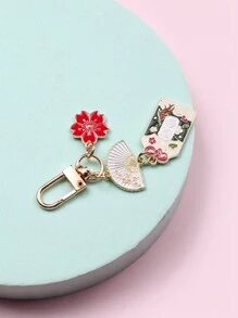 Colgante para bolso con diseño de flor y abanico plegable, accesorio adorable estilo japonés para llavero, colgante de llavero, amuleto de Feng Shui con flor japonesa para la salud, educación, seguridad y riqueza, accesorios de coche, llavero de mujer, insignia de esmalte, regalos de agradecimiento para maestros