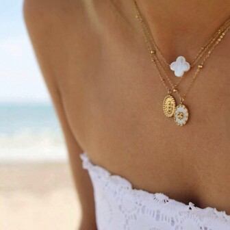 1pc Ladies' Fashionable Stainless Steel Chain Necklace With Shell Flower Pendant, Golden Valentines