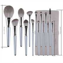 灰色14支化妆刷套装，包含柔软刷毛、皮革便携化妆收纳包、眼影刷、散粉粉底刷、眉刷、唇刷、遮瑕刷、葡萄紫超柔软刷毛，是一套完整的化妆工具。套装包含化妆刷、化妆刷套装、化妆刷套装、化妆套装、化妆刷套装、化妆套装、化妆刷礼盒套装等。