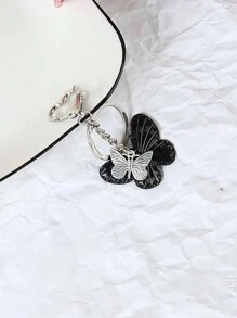 Schattige cartoon vlinder sleutelhanger, perfect als sporttas bedelaccessoire! Modieus, draagbaar, geschikt voor op reis, geschikt voor school, geschikt voor op reis, eenvoudige stijl, effen kleur, geschikt voor studenten, leermiddelen, auto-accessoires, dames sleutelhanger bedel, Valentijnsdag