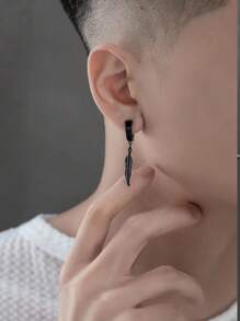 Black Single Feather Ear Cuff Clip-on (no Piercing Required) - Black - View 1