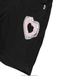 SHORT NIÑA OVEROL PARCHE CORAZON - Negro - Ver 4