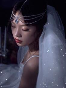 1個銀色鍊子鑽石流蘇女性頭飾配件,時尚百搭,適合日常、新娘、節日等場合