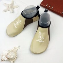 成人通用沙灘鞋附襪子,防滑軟底,快乾,適用於海灘、水上樂園、河流健行