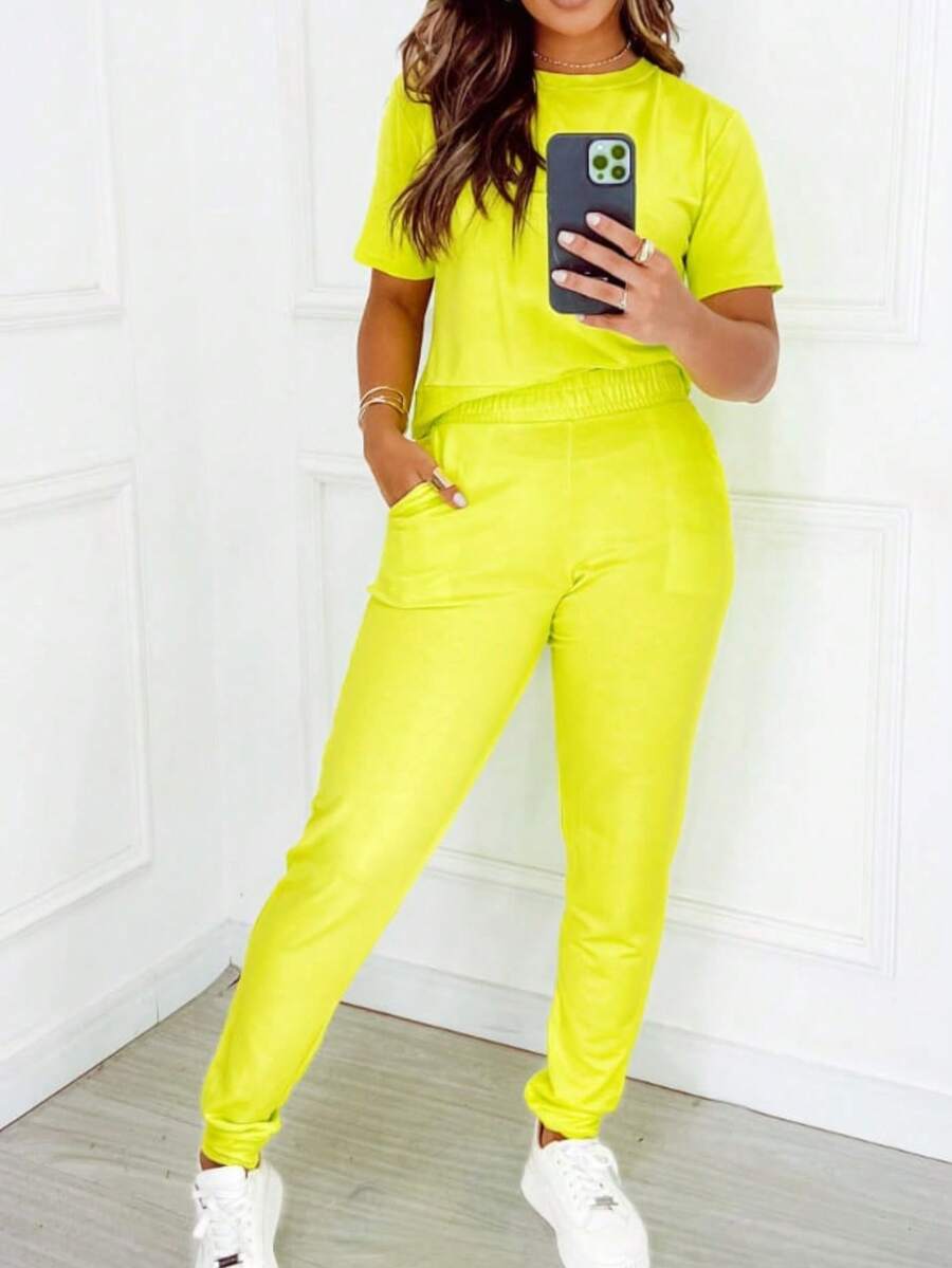 Women Two-piece Outfits - 黃色 - 查看 1