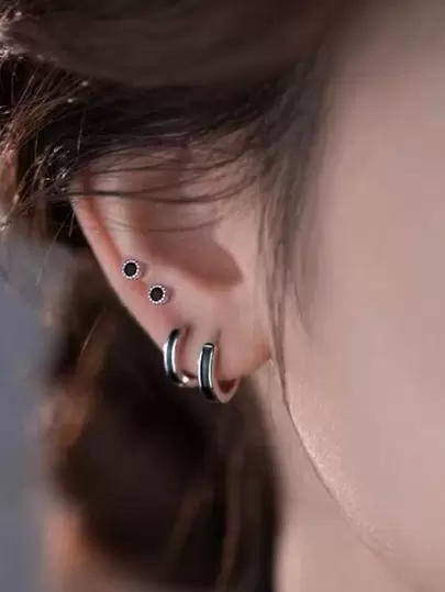 4pcs Black Simple Small Hoop Earrings With Cubic Zirconia For Women, Suitable For Daily Wear And Work