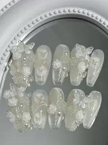 10 件手工制作的长棺材形假指甲，浅蓝色，水晶极光蝴蝶花，白色山茶花仿珍珠水钻，优雅的手绘图案，可拆卸美甲，芭蕾风格，手指加长，全覆盖美甲套装，适合派对、日常佩戴、重复佩戴，包括粘性果冻，1 个指甲锉，1 个角质层推杆按压指甲美甲用品