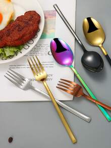 30入組不銹鋼西式餐具套裝,包括牛排刀叉、甜點匙,適用於酒店和餐廳